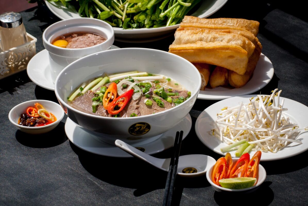 フォー・フン (Phở Hùng) - サイゴンで有名なフォー店