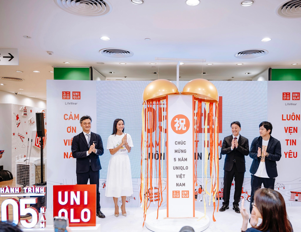 uniqlo vietnam