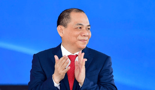 In just over 10 days, Vingroup, led by billionaire Pham Nhat Vuong, will begin construction of Vietnam’s richest city’s first-ever sea tunnel and sea-crossing bridge mega project.